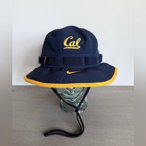 Nike On Field Cal Berkeley Golden Bears Apex Bucket Hat Navy Gold Large NCAA